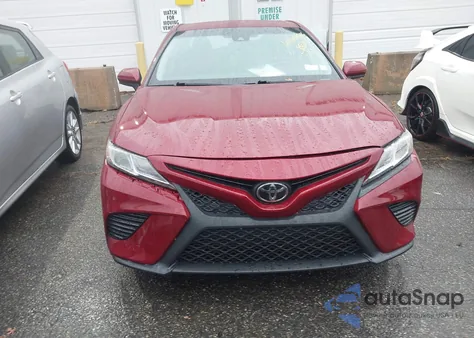 2018 Toyota Camry Se из США, поврежденный, VIN 4T1B11HK0JU655136